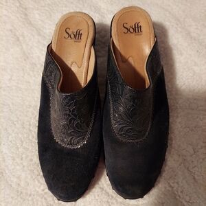 Sofft Navy Embossed Mules
